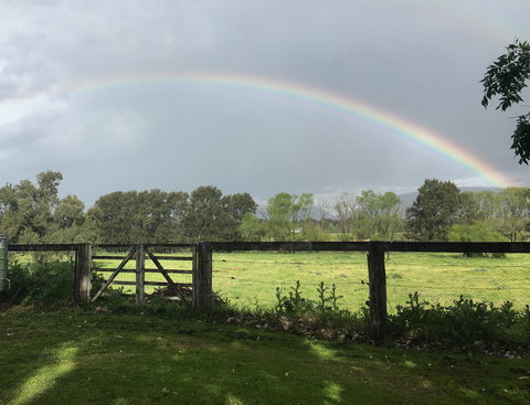 Russley Rural Retreat - Whitsundays Accommodation 5