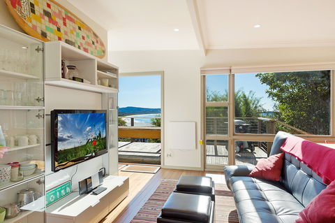 The Love Shack: Pambula Beach - Whitsundays Accommodation 6