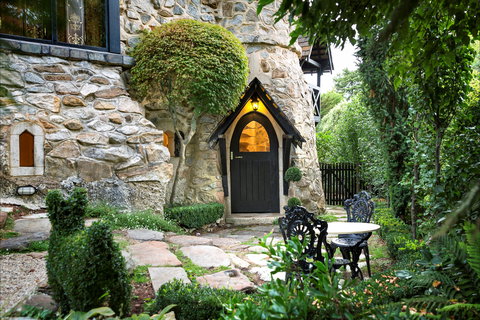 The Castle Keep B&B - Whitsundays Accommodation 1