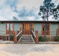 Uniquely Pambula - Pet Friendly Holiday Accomodation