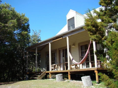 Wallum Cottages - Whitsundays Accommodation 0