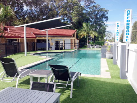 Yamba Motor Inn - Whitsundays Accommodation 0