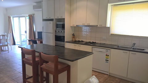 Apartments Of Waverley - Whitsundays Accommodation 6