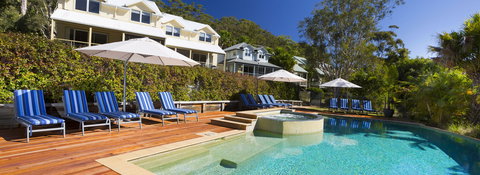 Blueys Retreat - Whitsundays Accommodation 0