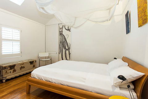 Boutique Apartment Redfern - Whitsundays Accommodation 4