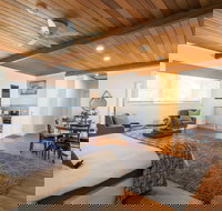 HAHNDORF LODGE - Whitsundays Accommodation