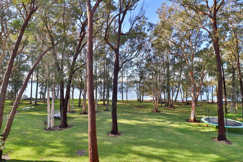 Kingfisher Lakehouse - Whitsundays Accommodation 8