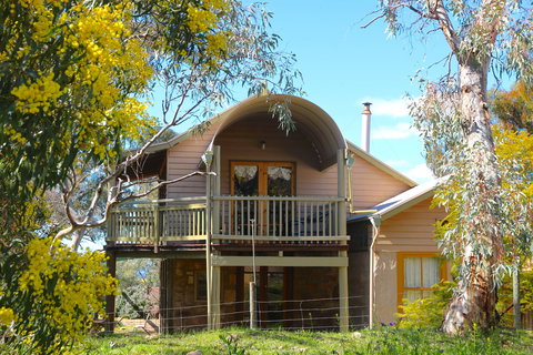 Kookaburra Creek Retreat - Whitsundays Accommodation 0