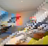 Oaks Melbourne South Yarra Suites - Whitsundays Accommodation