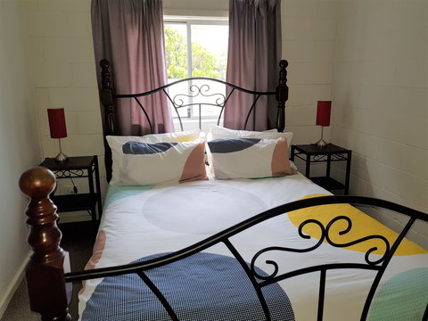 Sunset Sippers - Whitsundays Accommodation 5