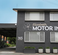 Adamstown Elizabeth Motor Inn - Whitsundays Accommodation