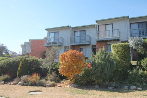 Alpen Glen 6 - Whitsundays Accommodation 0