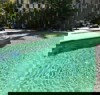 Araluen Motor Lodge - Whitsundays Accommodation