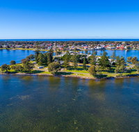 Belmont Lakeside Holiday Park - Whitsundays Accommodation