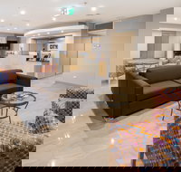 City Edge Dandenong Apartment Hotel - Whitsundays Accommodation