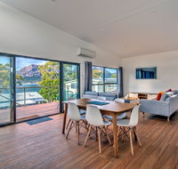 Dock of the Bay - Whitsundays Accommodation