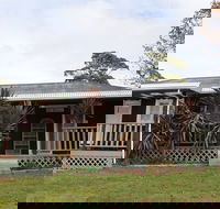 Old Whisloca Cottage - Whitsundays Accommodation