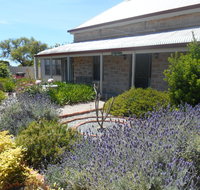 Ti Tree Cottage - Whitsundays Accommodation