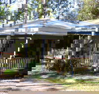 Tom and Sues Place - Whitsundays Accommodation