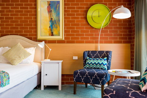 Yackandandah Motor Inn - Whitsundays Accommodation 0