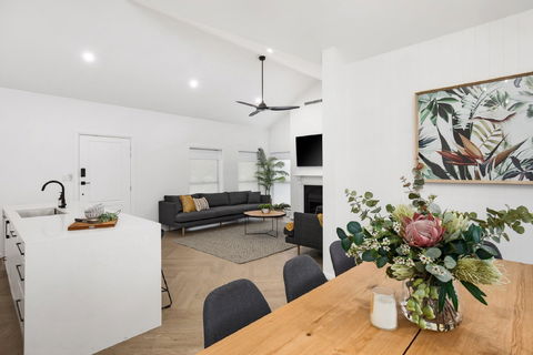 Abode Accommodations - Whitsundays Accommodation 1