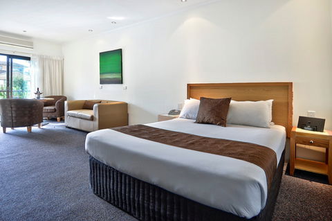 Best Western Geelong Motor Inn & Serviced Apartments - Whitsundays Accommodation 2
