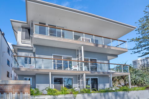 Bujerum Apartments On Burleigh - Whitsundays Accommodation 1