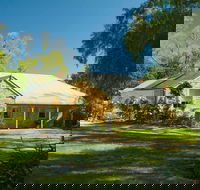 Evelyn Homestead - Whitsundays Accommodation