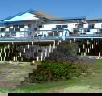 Flying Dutchmen - Whitsundays Accommodation
