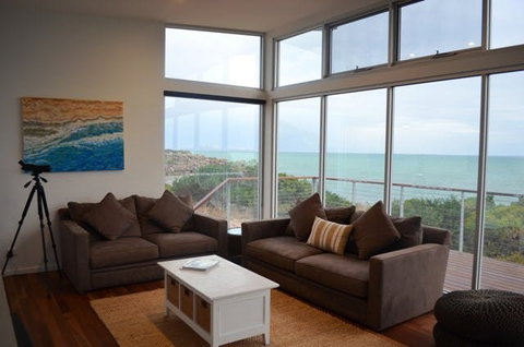 Horizons - Whitsundays Accommodation 0