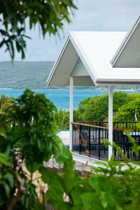 Island Villas And Apartments - Whitsundays Accommodation 0
