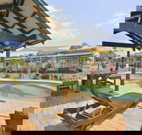 Ned Kelly's Motel - Whitsundays Accommodation