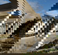 Norwood House Motel and Receptions - Whitsundays Accommodation