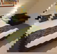 The Palms Motel Chinchilla - Whitsundays Accommodation