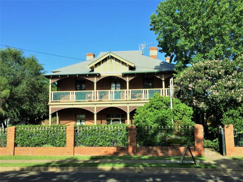 The Abbey Bed And Breakfast - Whitsundays Accommodation 0