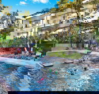 The Rise Resort Noosa - Whitsundays Accommodation