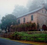Tizzana Winery Bed And Breakfast