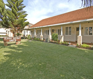 Albany Holiday Units - Whitsundays Accommodation