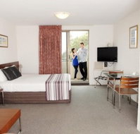 Atrium Resort Mandurah - Whitsundays Accommodation