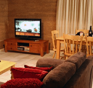 Pemberton  Forrest Cottages  - Whitsundays Accommodation 3
