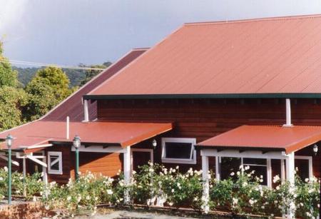 Pemberton Old Picture Theatre Holiday Apartments - Whitsundays Accommodation 0