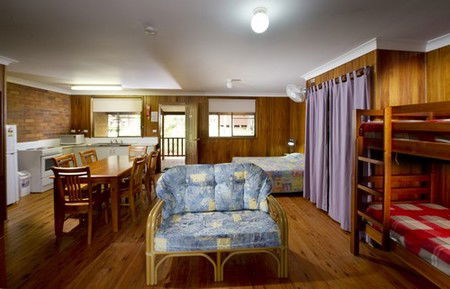 Hungry Head Cabins - Whitsundays Accommodation 2