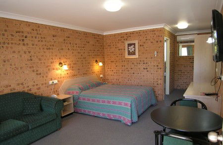 Aberdeen Motel - Whitsundays Accommodation 1