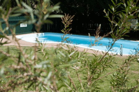 Alluna Motel - Whitsundays Accommodation