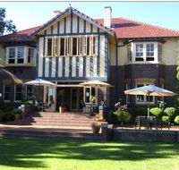 Lindsay House Country Hotel - Whitsundays Accommodation