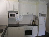 Camellia Court - Whitsundays Accommodation 3