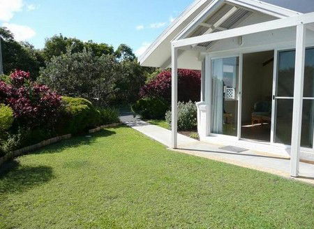 Angourie Waves - Whitsundays Accommodation 5