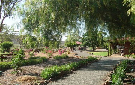 Fraser Range Sheep Station - Whitsundays Accommodation 2