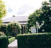 Bowral Cottage Inn - Whitsundays Accommodation