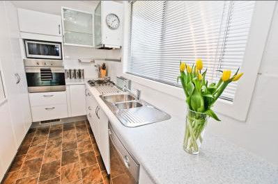 Emaroo Cottages - Whitsundays Accommodation 2